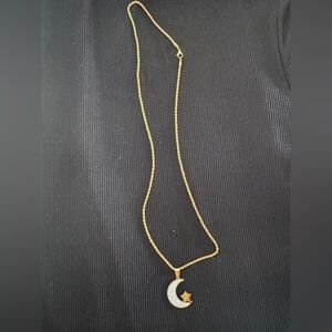 Gold fashion jewelry Crescent Moon & Star Pendant Necklace